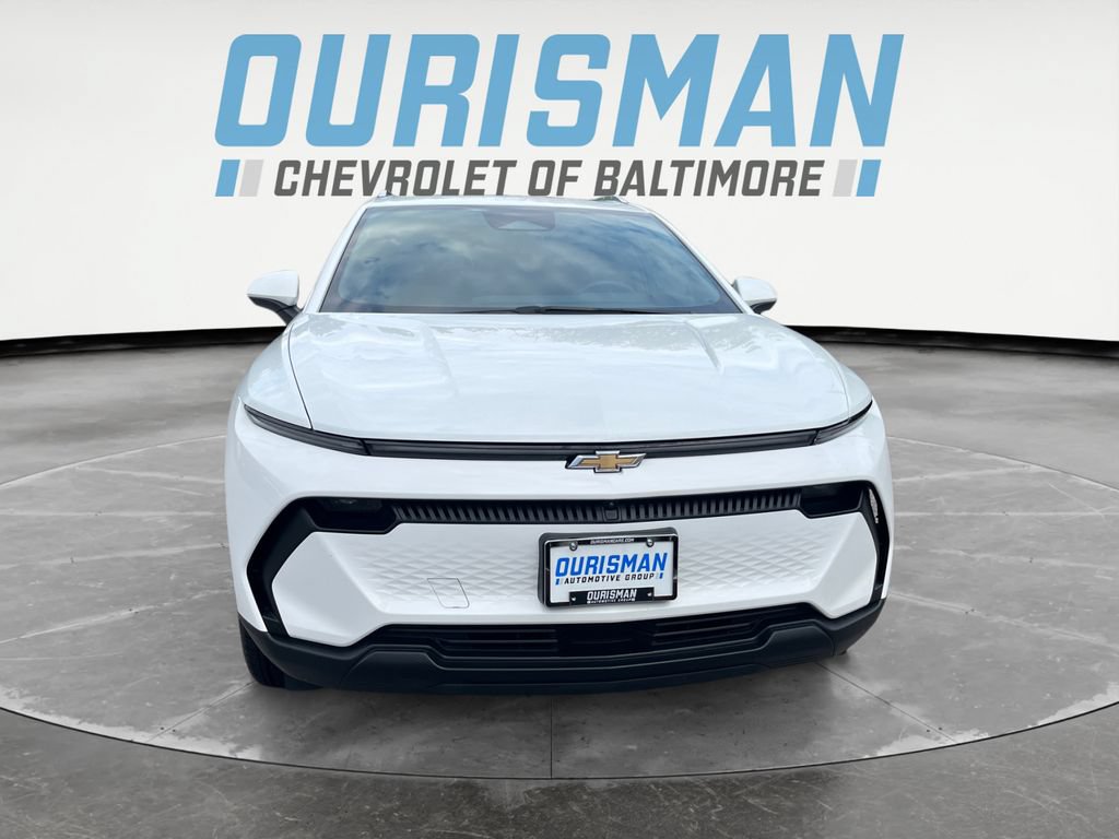 Used 2026 Chevrolet Equinox EV LT FWD image 8