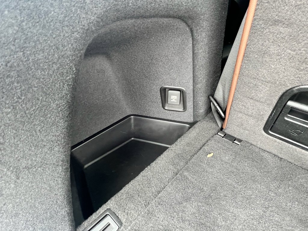 Used 2020 Acura MDX SH-AWD w/ Technology Package image 16