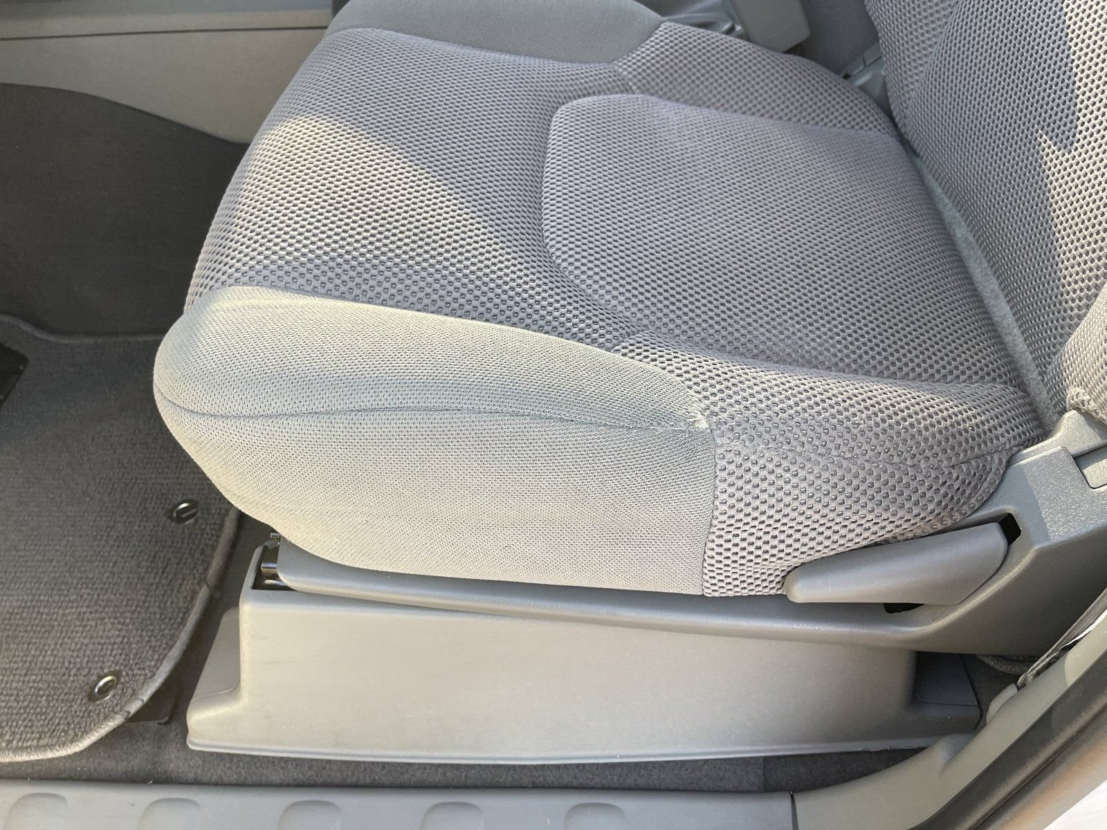Used 2020 Nissan Frontier SV w/ Midnight Edition Floor Mats RWD image 21