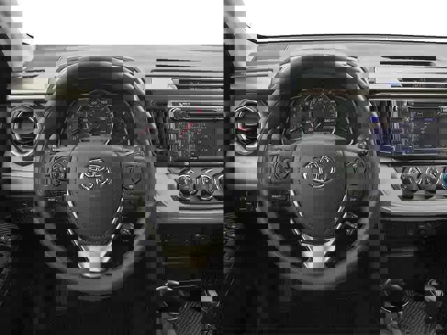 Used 2013 Toyota RAV4 XLE image 4