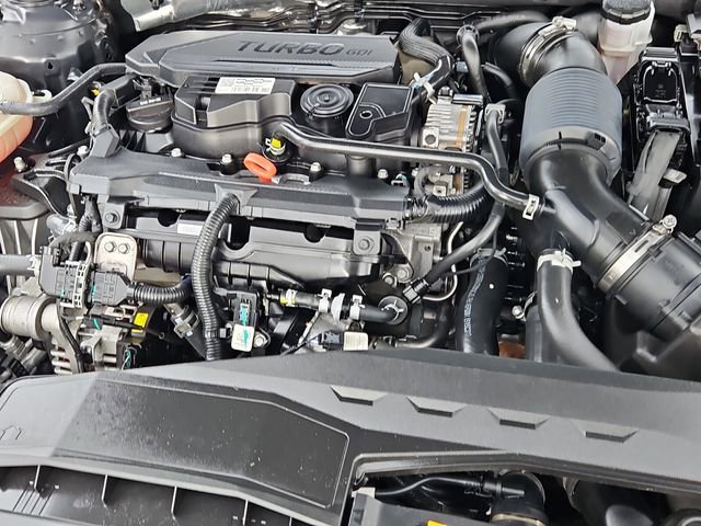 Used 2023 Hyundai Sonata Limited image 10
