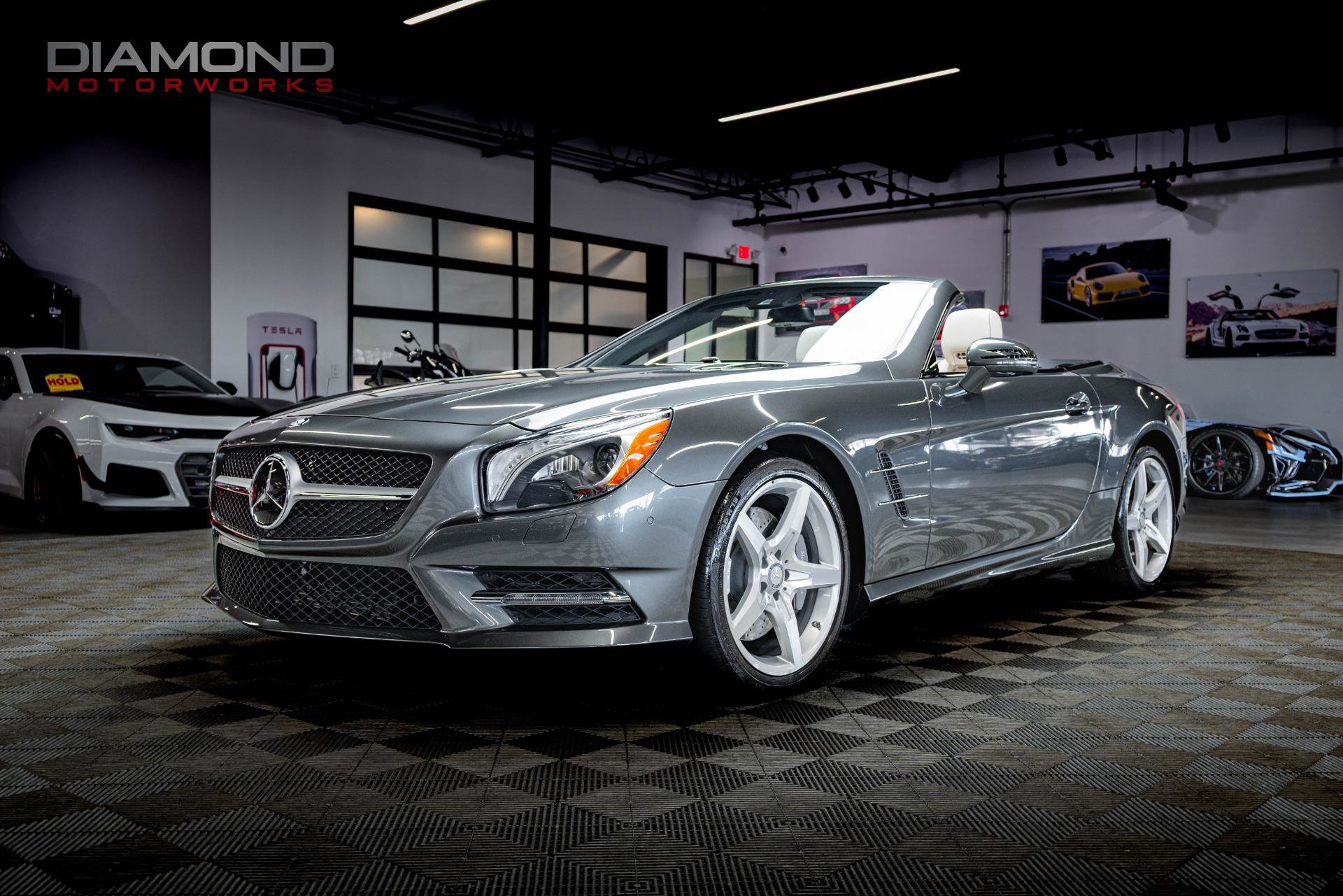Used 2014 Mercedes-Benz SL 550 image 9