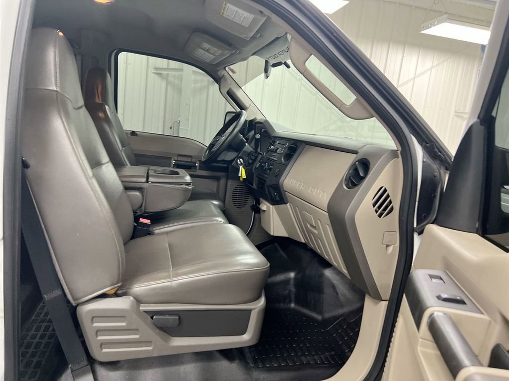 Used 2010 Ford F250 XL image 20
