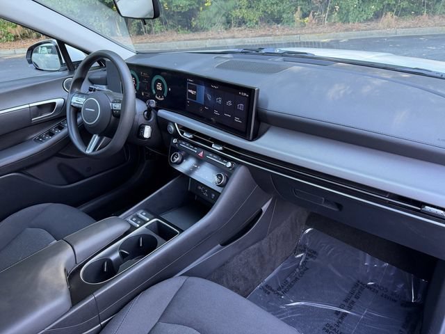 Used 2025 Hyundai Sonata SEL FWD image 29