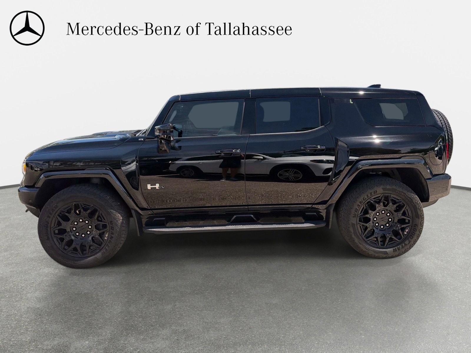 Used 2024 GMC Hummer EV 2X AWD/4WD image 8