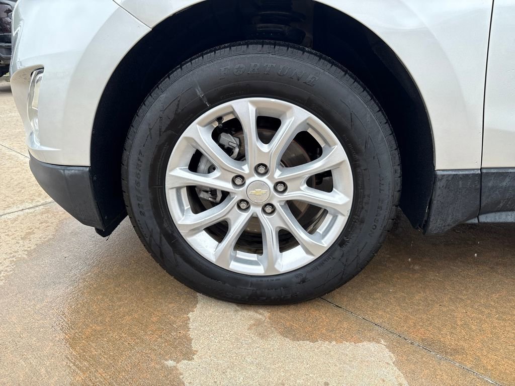 Used 2020 Chevrolet Equinox LT image 31