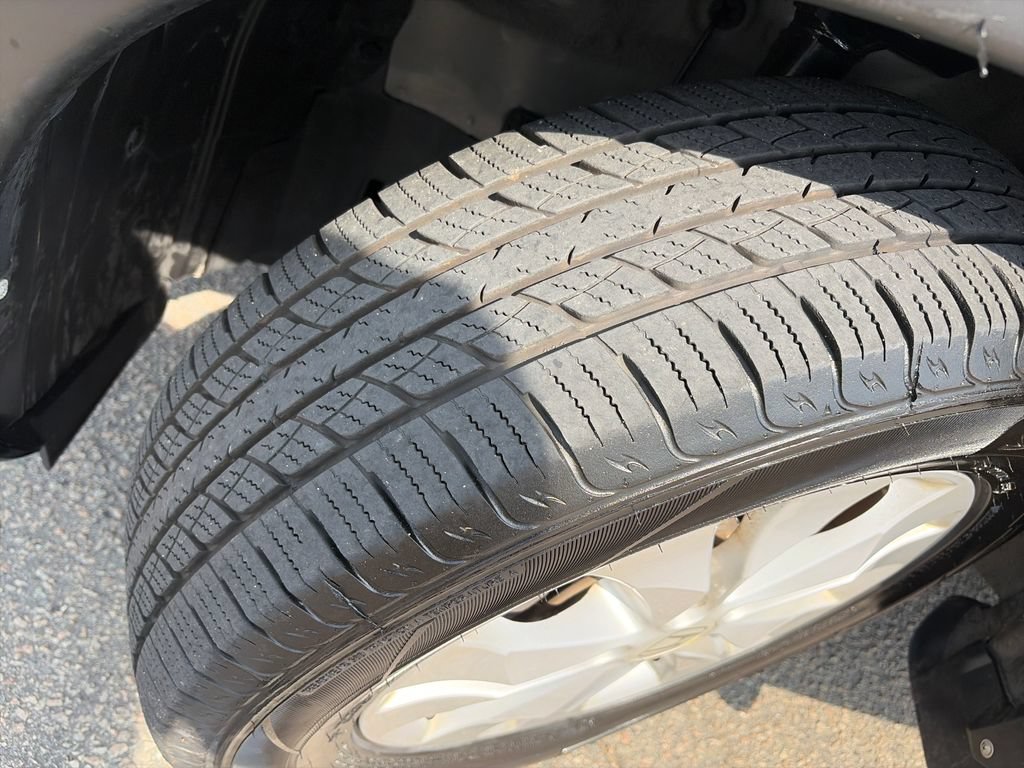 Used 2014 Honda CR-V EX-L image 9