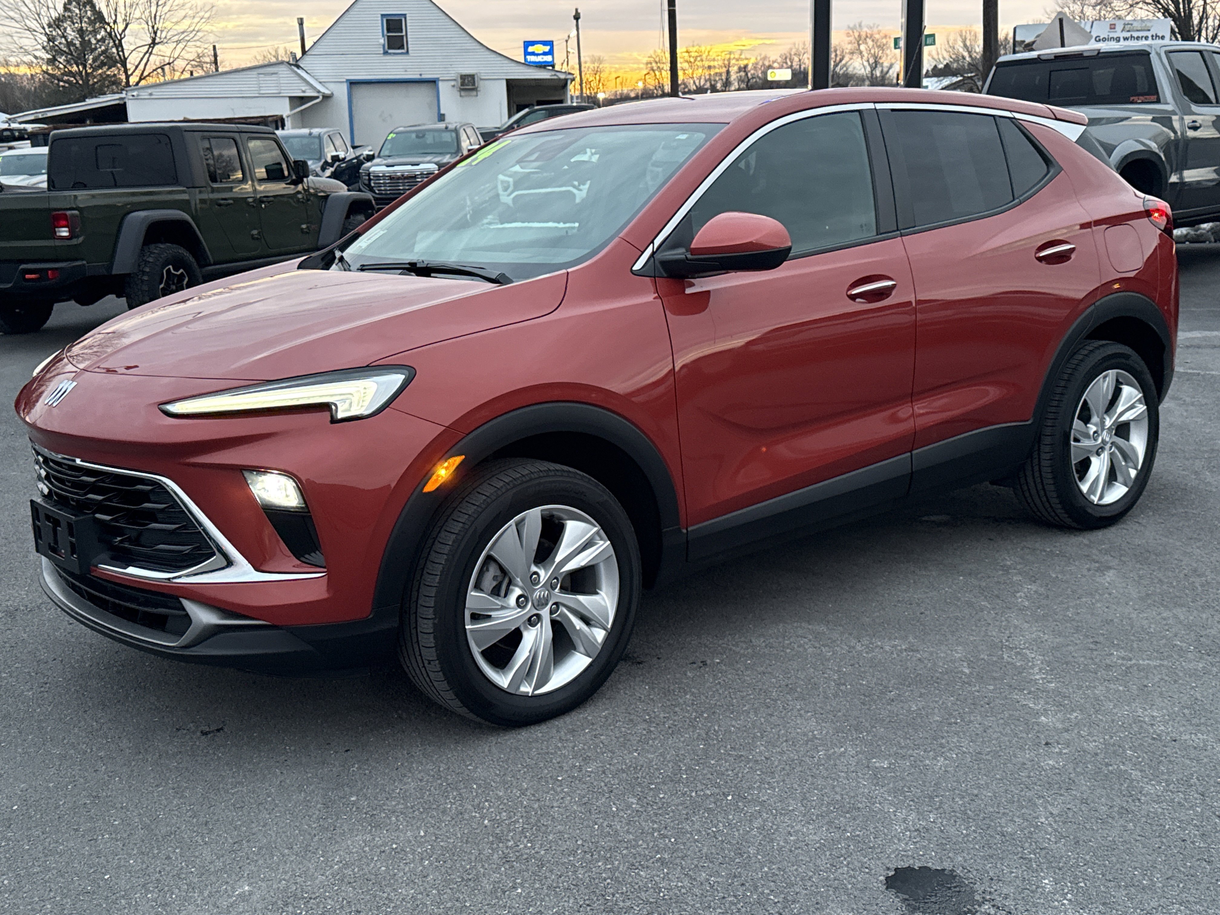 Used 2024 Buick Encore GX Preferred video 2