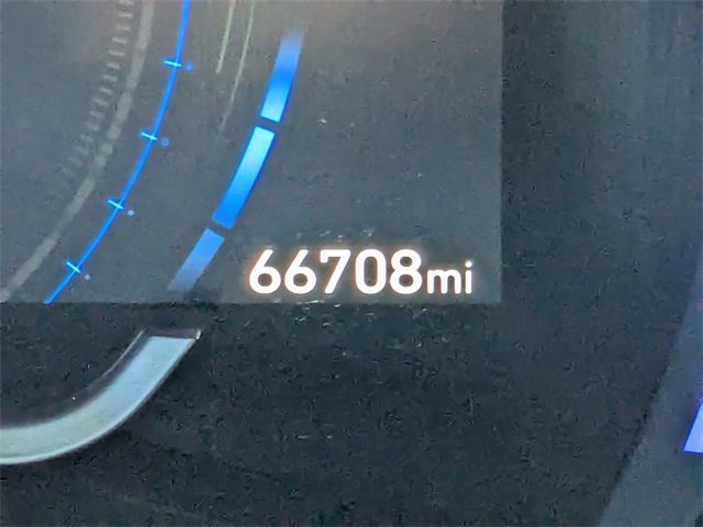 Used 2020 Hyundai Santa Fe Limited image 24