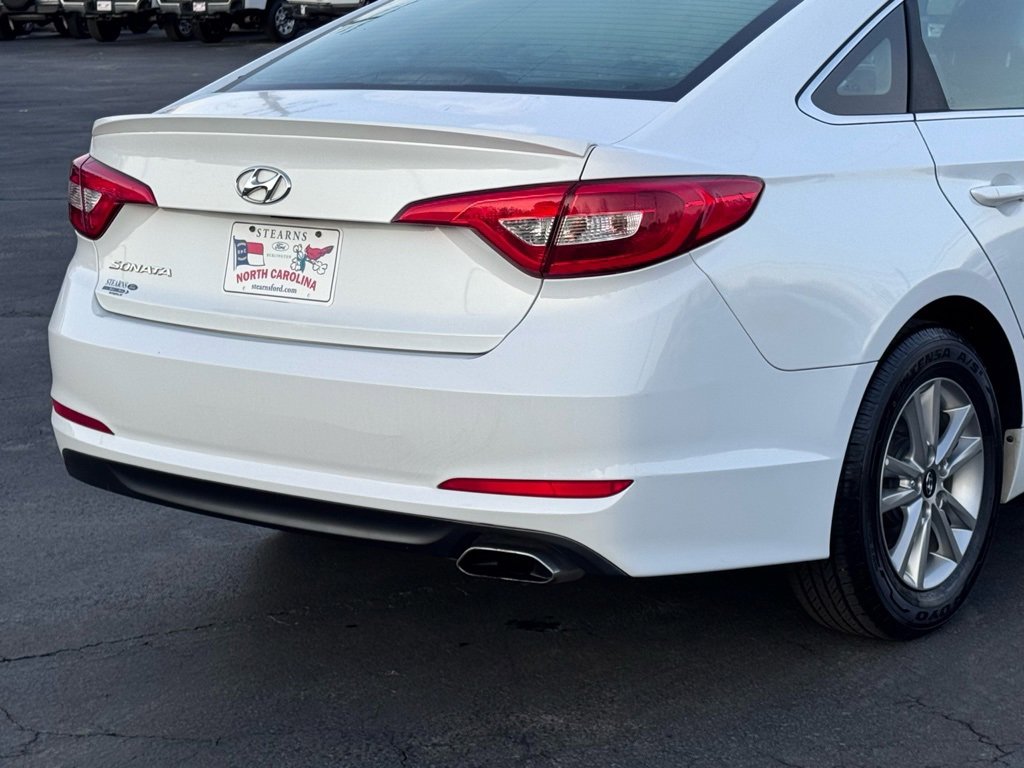 Used 2017 Hyundai Sonata SE image 35