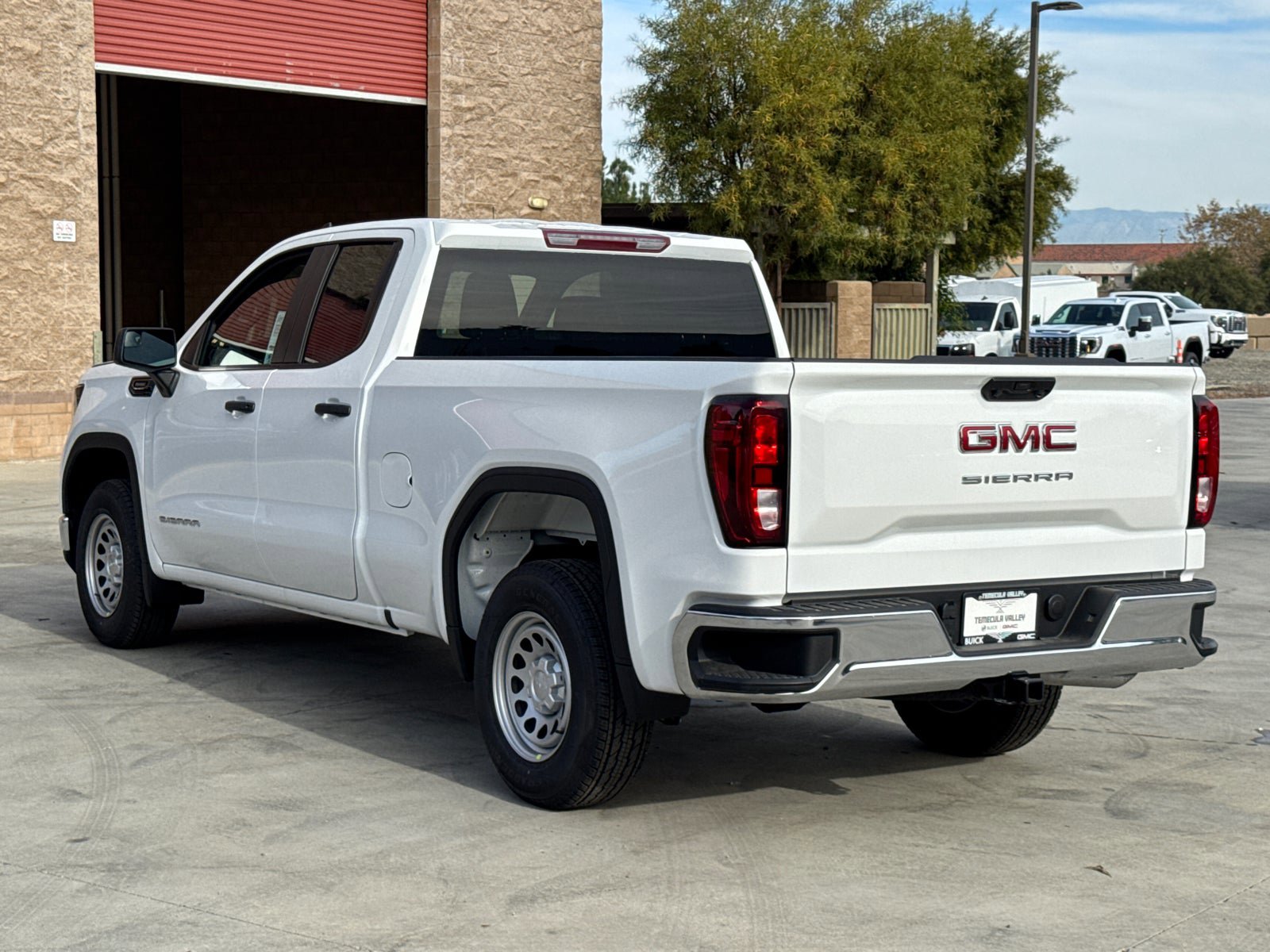 Used 2026 GMC Sierra 1500 Pro w/ Pro Value Package image 12
