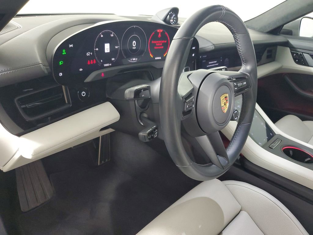 Used 2021 Porsche Taycan AWD/4WD image 23