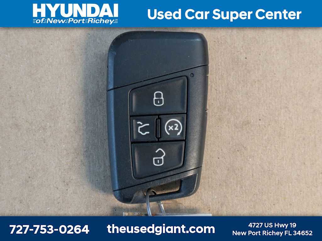 Used 2019 Volkswagen Jetta SEL w/ Cold Weather Package image 35