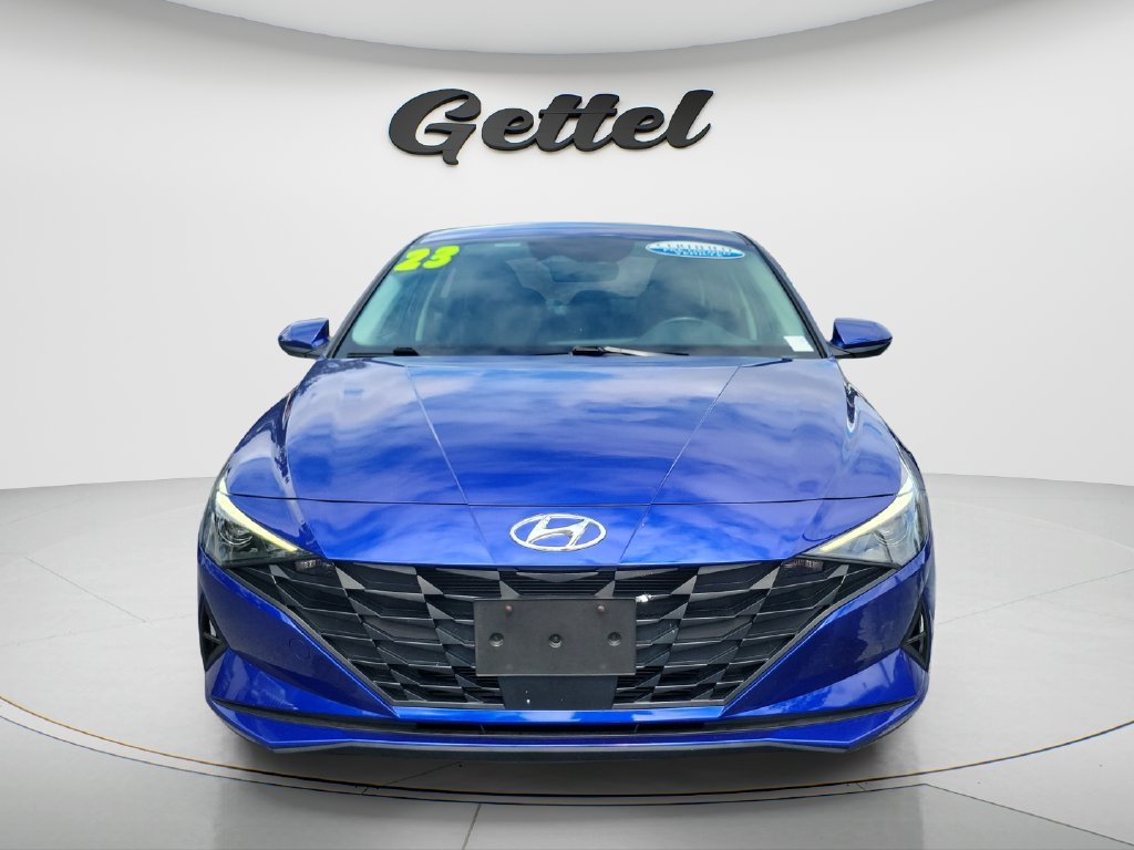 Used 2023 Hyundai Elantra SEL w/ Convenience Package FWD image 2