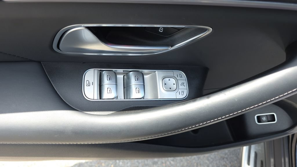 Certified 2022 Mercedes-Benz GLS 63 AMG 4MATIC image 12