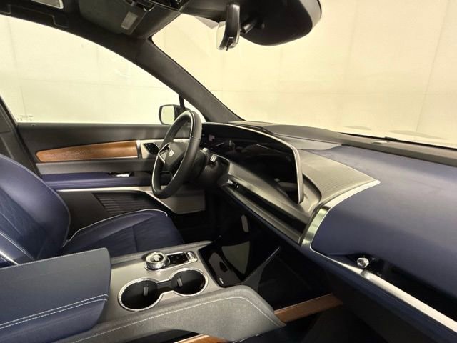 New 2026 Cadillac Vistiq Premium Luxury image 36