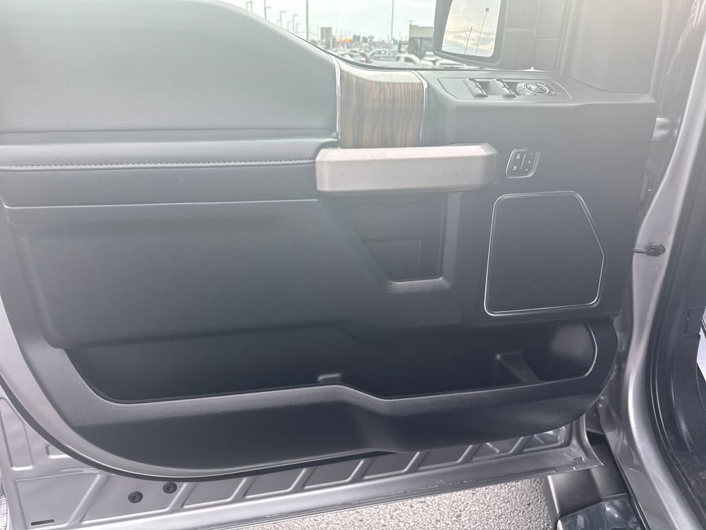 Used 2020 Ford F150 Lariat w/ Equipment Group 502A Luxury image 12