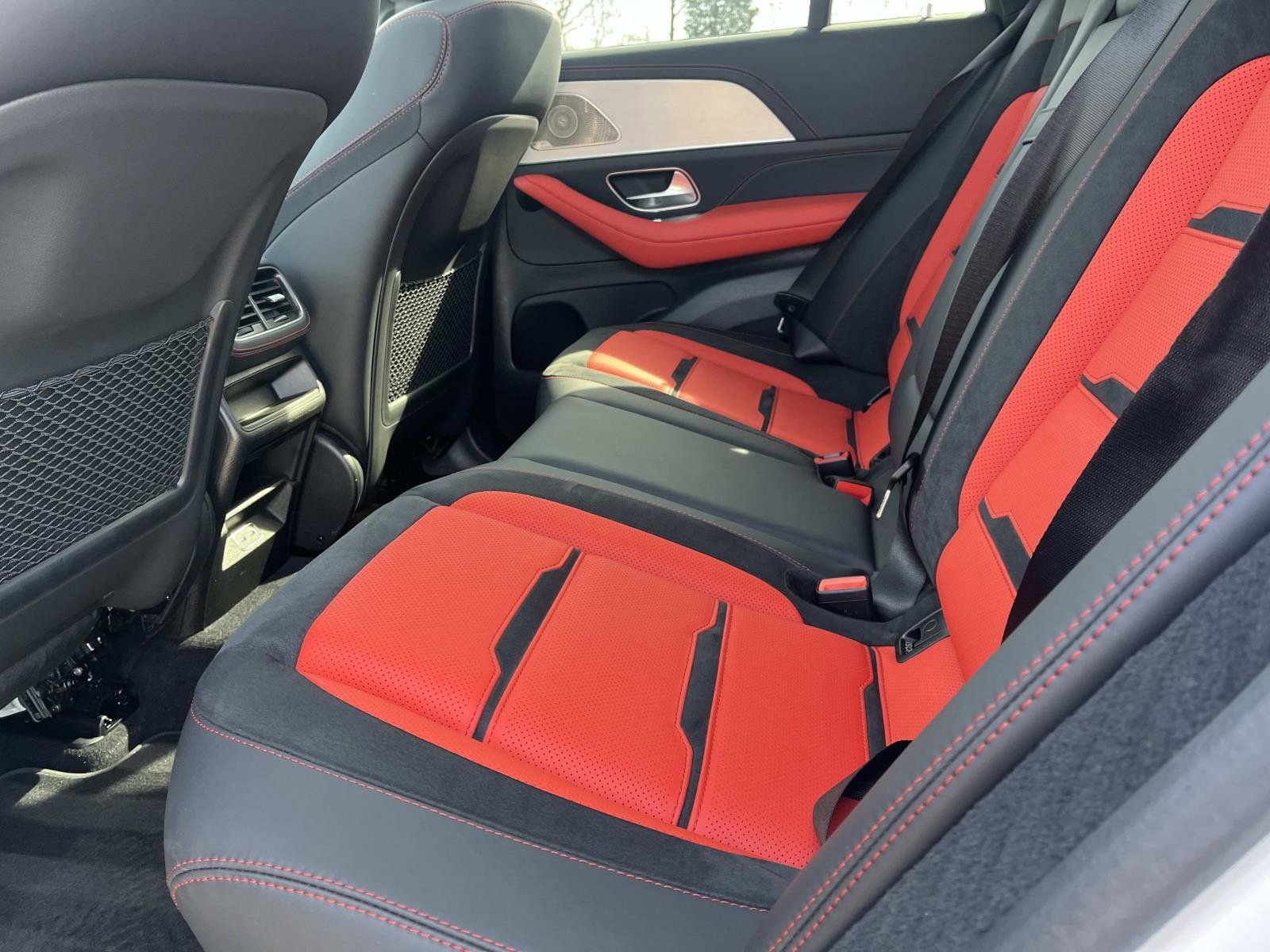 Certified 2025 Mercedes-Benz GLE 63 AMG S image 17