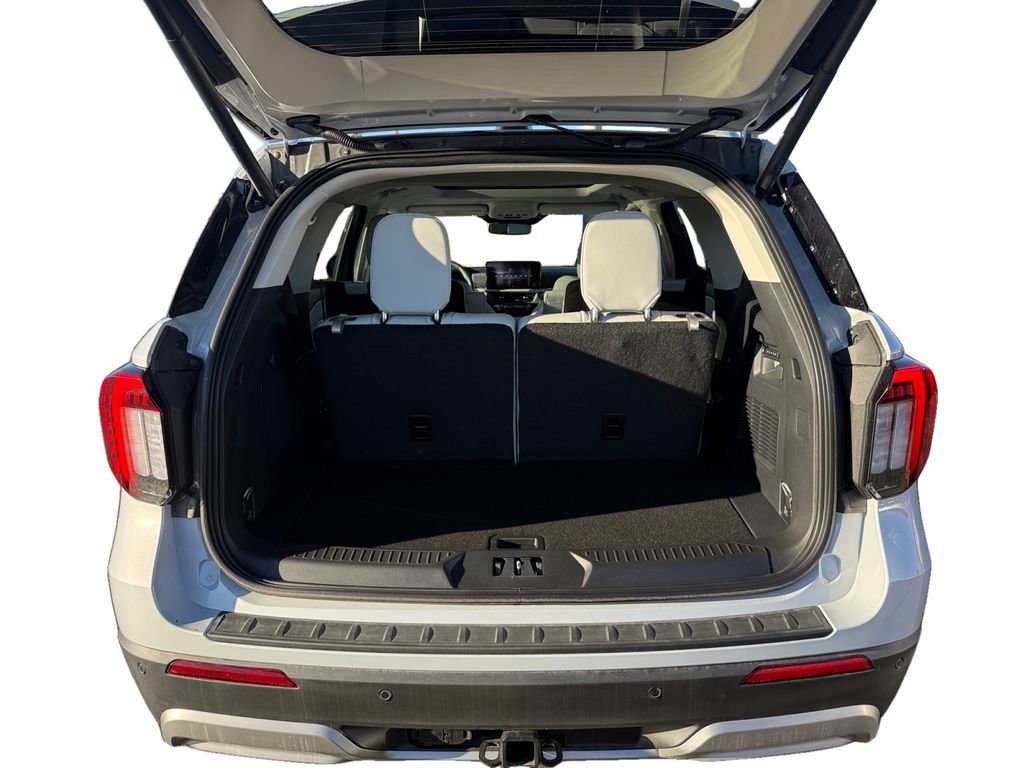New 2026 Ford Explorer Platinum w/ LUX Leather Package image 19