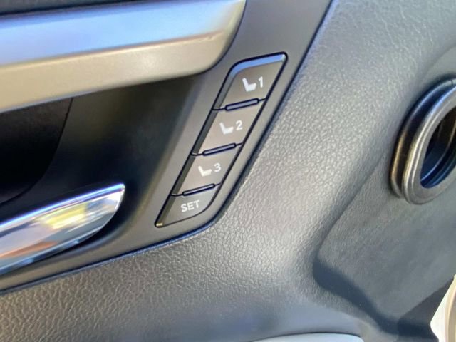 Used 2018 Lexus RX 350L FWD w/ Premium Package image 15