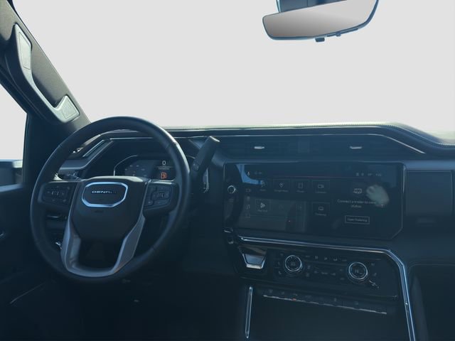 Used 2025 GMC Sierra 2500 Denali w/ Denali Reserve Package AWD/4WD image 14
