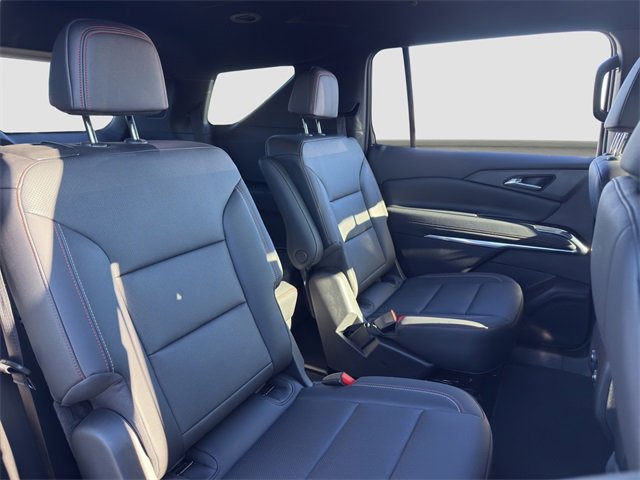 Used 2025 Chevrolet Traverse Z71 w/ Driver Confidence Package image 18