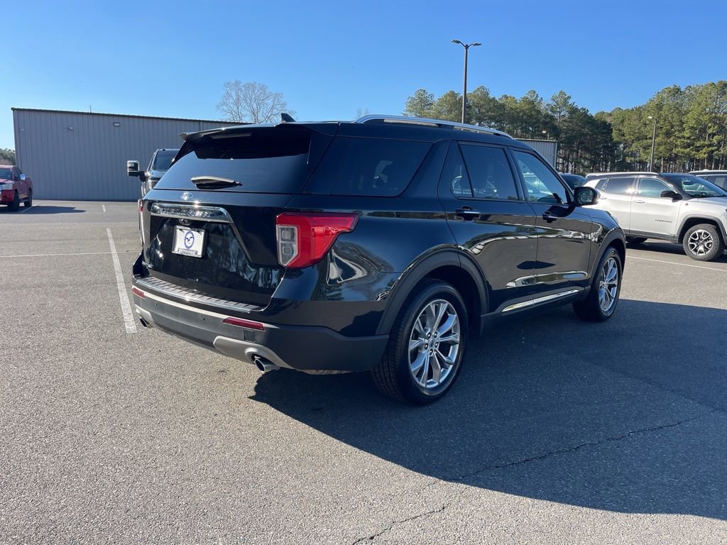 Used 2024 Ford Explorer Limited image 5