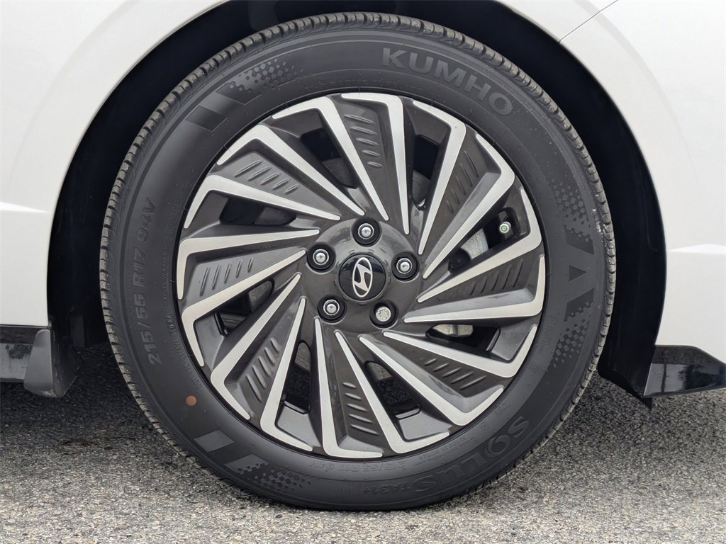 Used 2024 Hyundai Sonata SEL image 11