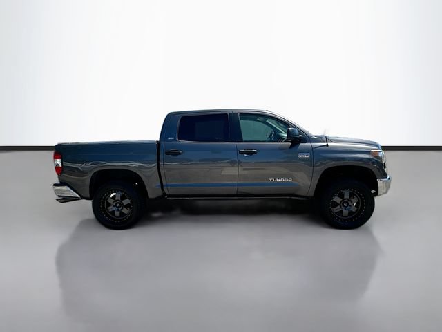 Used 2018 Toyota Tundra SR5 w/ SR5 Upgrade Package AWD/4WD image 5