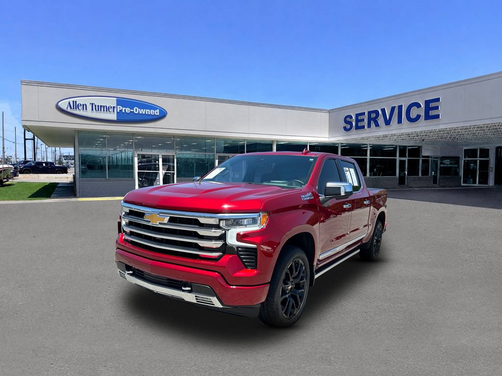 Used 2025 Chevrolet Silverado 1500 High Country w/ High Country Premium Package AWD/4WD image 4
