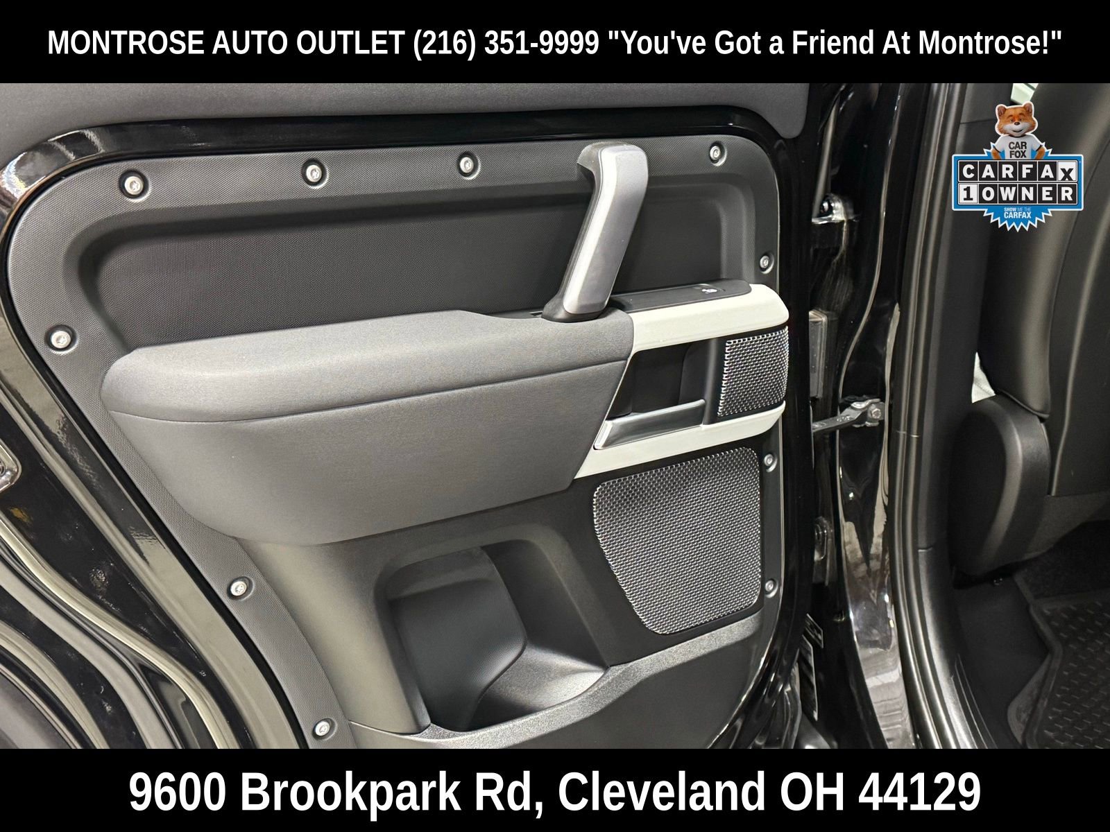 Used 2022 Land Rover Defender 110 X-Dynamic SE image 33