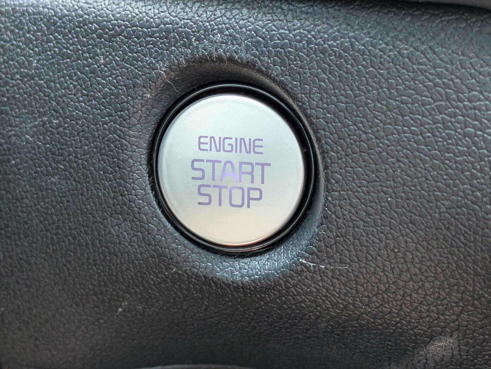 Certified 2025 Kia Sorento LX image 23