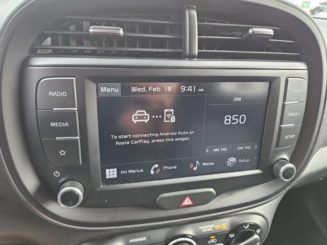 Used 2023 Kia Soul LX w/ Option Group 015 image 14