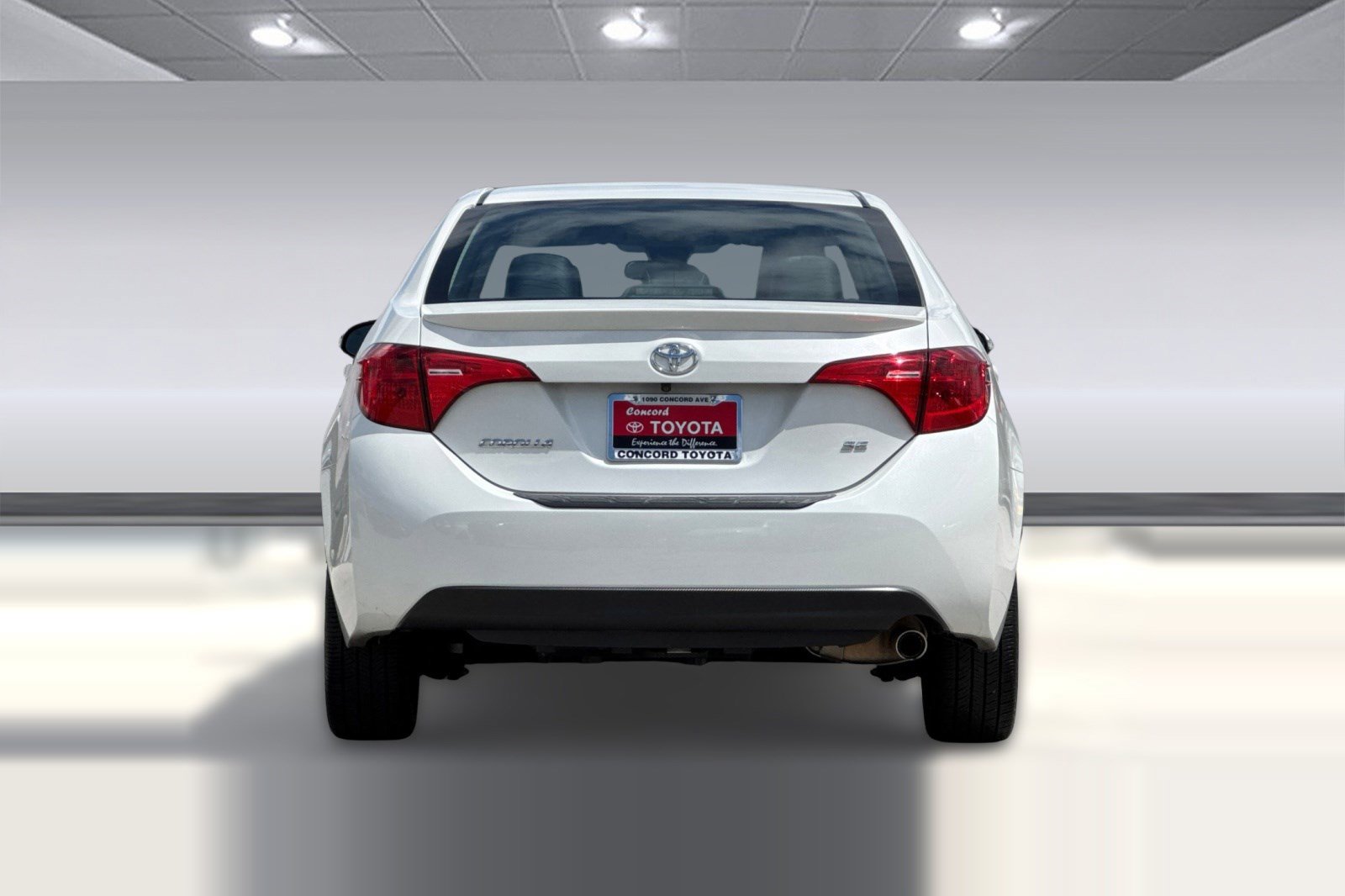 Used 2019 Toyota Corolla SE w/ Carpet Mat Package (TMS) FWD image 8