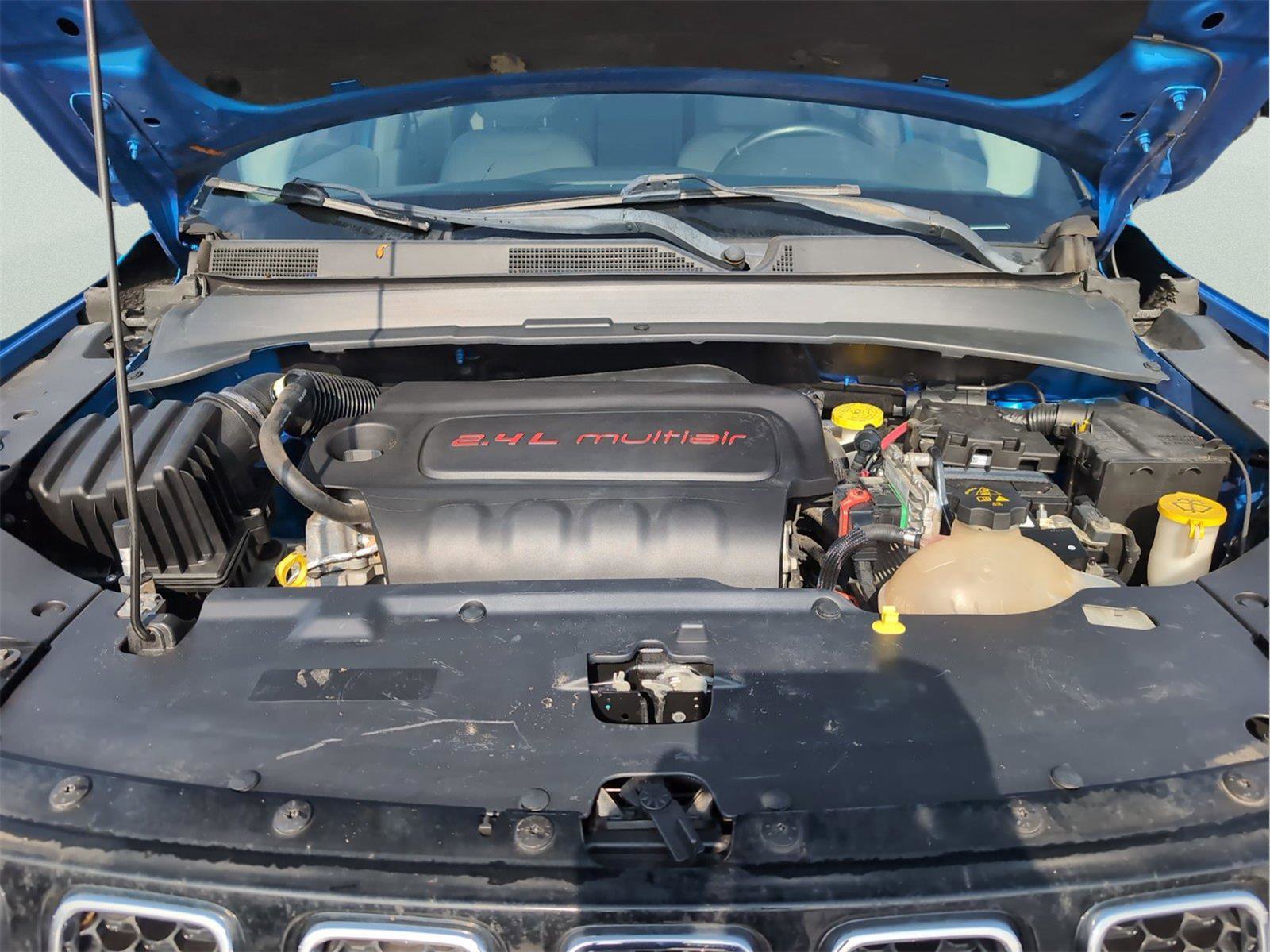 Used 2018 Jeep Compass Latitude w/ Popular Equipment Group image 14