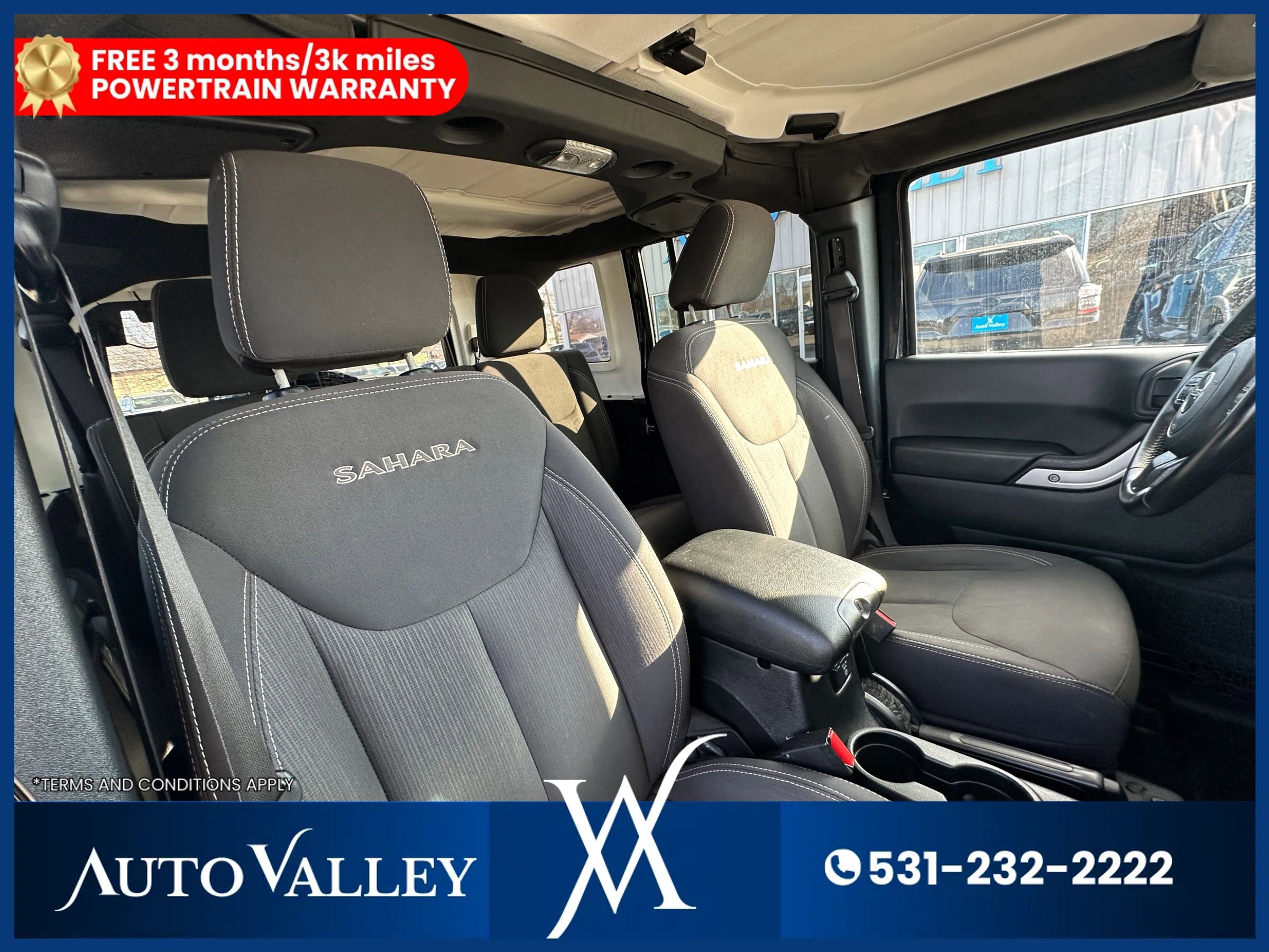 Used 2018 Jeep Wrangler Unlimited Sahara w/ Connectivity Group image 18