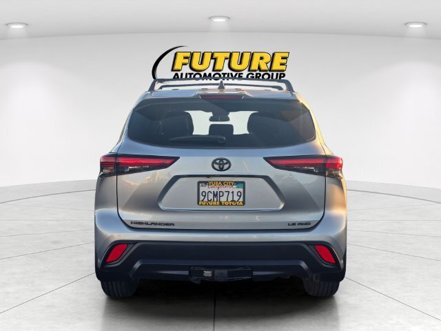 Certified 2022 Toyota Highlander LE AWD/4WD image 6