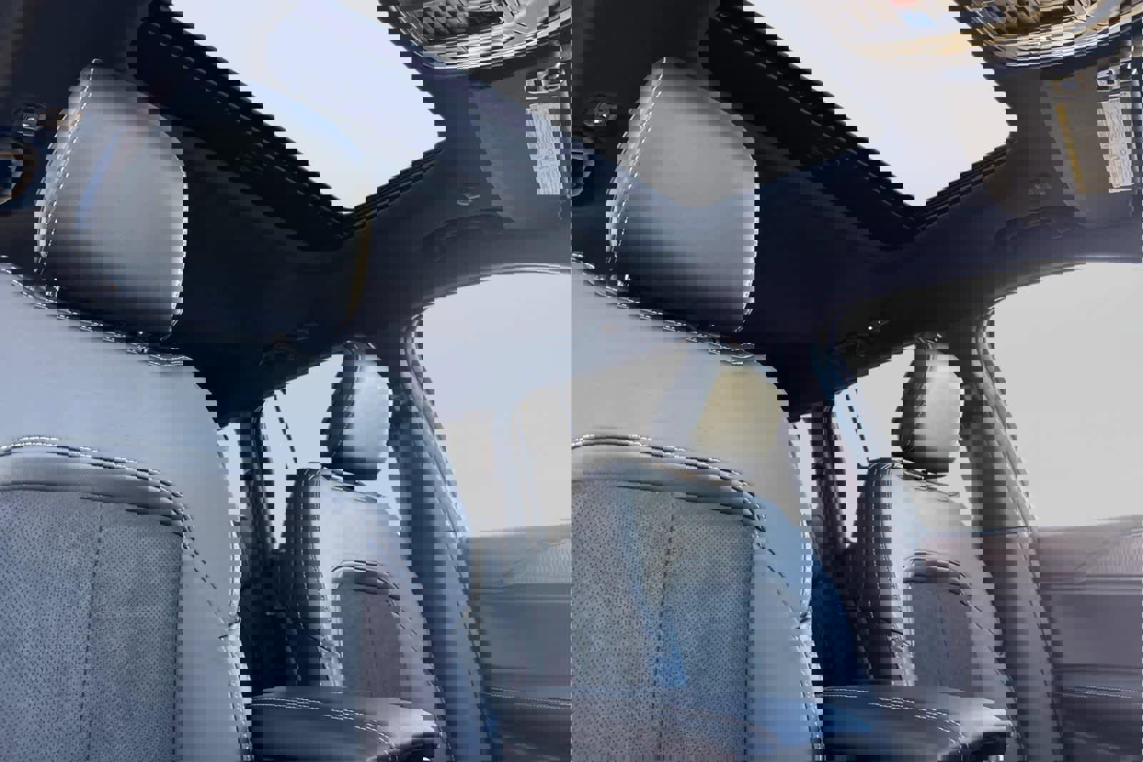 New 2025 Jeep Grand Cherokee Laredo image 18