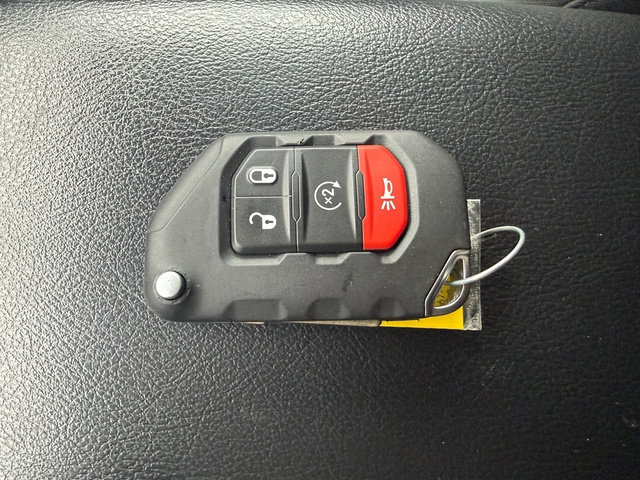 Used 2023 Jeep Wrangler Sport image 26