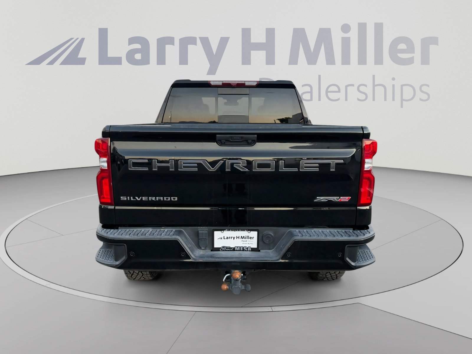 Used 2024 Chevrolet Silverado 1500 ZR2 AWD/4WD image 4