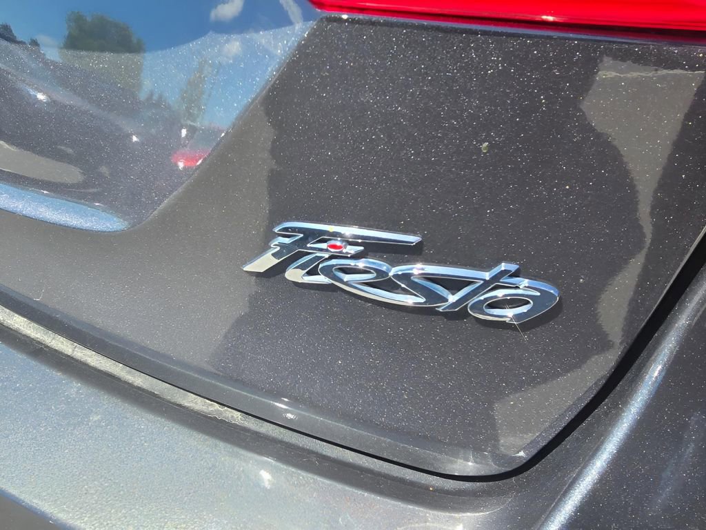 Used 2019 Ford Fiesta SE w/ Cold Weather Package FWD image 17
