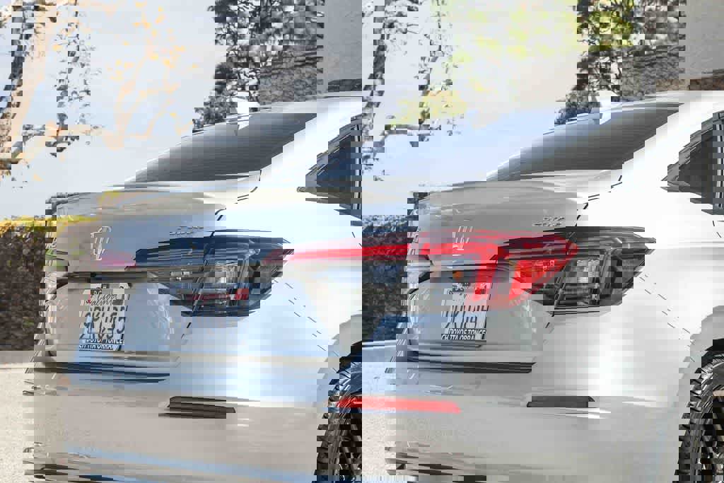 Used 2025 Honda Civic Sport image 6