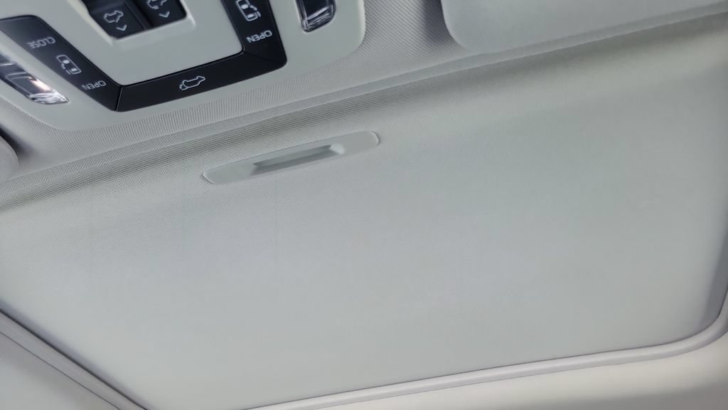 Certified 2021 Toyota Sienna XLE FWD image 19