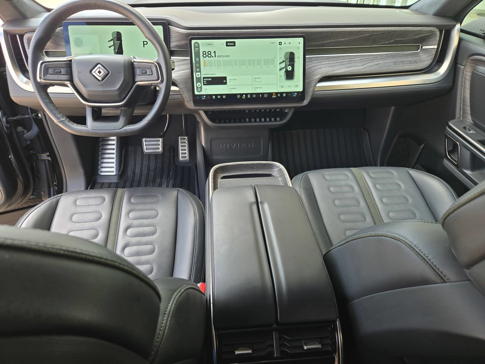Used 2023 Rivian R1S Adventure Quad AWD/4WD image 8