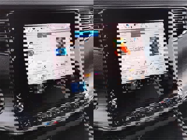 Used 2024 Jeep Wagoneer Series III image 28