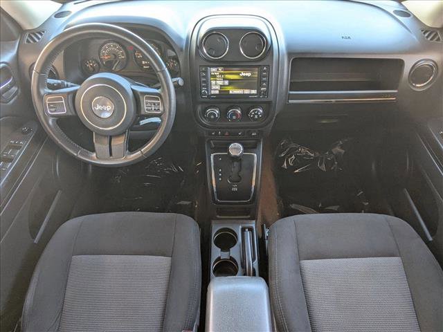 Used 2014 Jeep Patriot Latitude FWD image 15