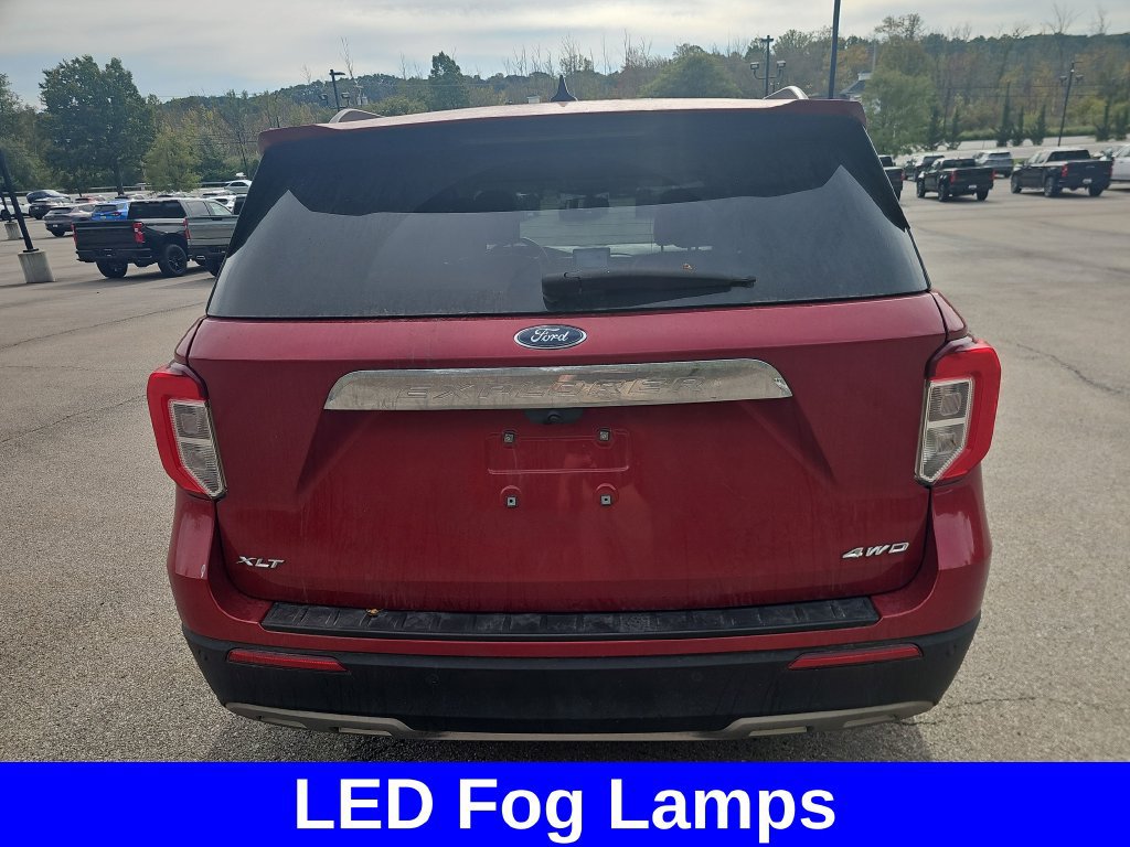 Used 2023 Ford Explorer XLT w/ Equipment Group 202A AWD/4WD image 7