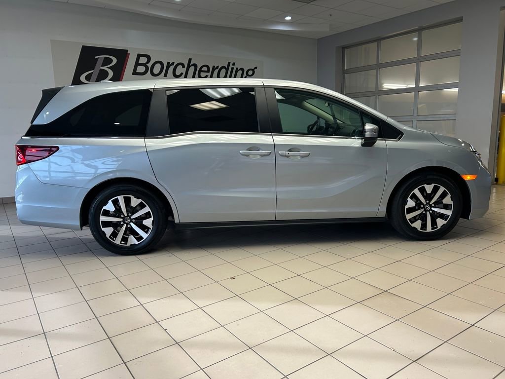 Used 2025 Honda Odyssey EX-L image 8