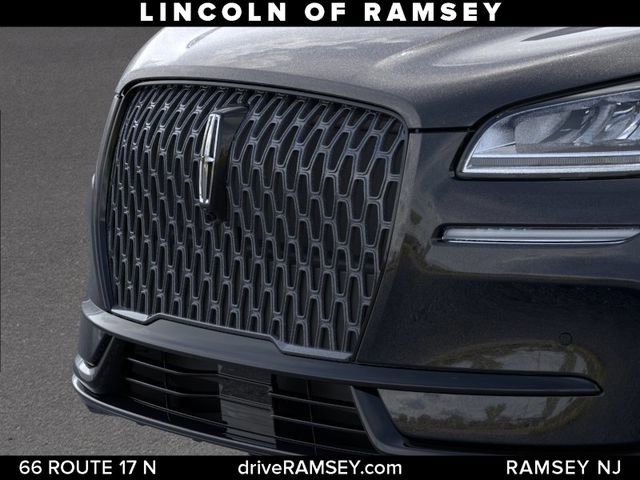 New 2026 Lincoln Corsair Premiere image 18