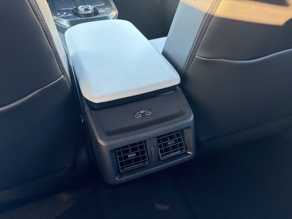 New 2026 Subaru Solterra Premium image 24